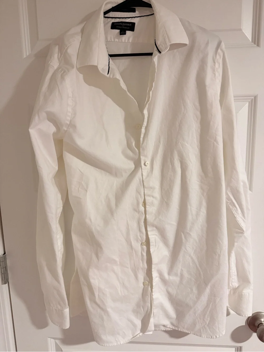 Banana Republic Men's White Long-Sleeve Dress Shirt